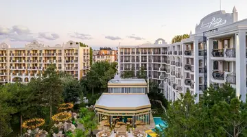 Harmony Suites Grand Resort 16
