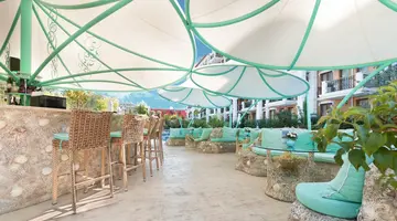 Harmony Suites Grand Resort Apart Comple