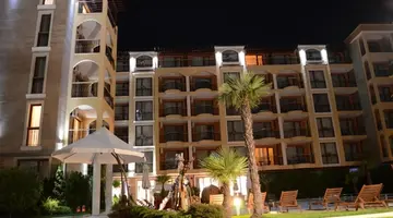 Harmony Suites Jungle Aparthotel