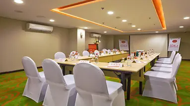 Harris Hotel Seminyak