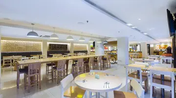 Harris Hotel Seminyak