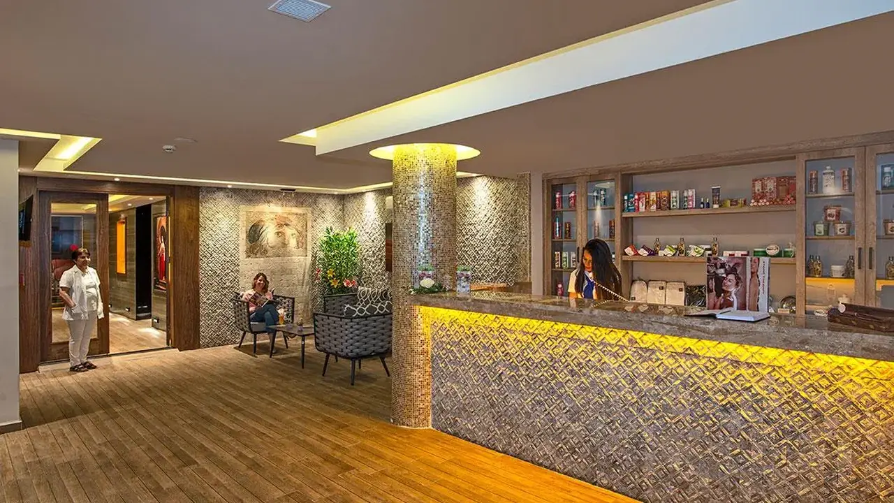 HATIPOGLU BEACH HOTEL