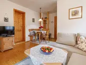 Haus Huis�n