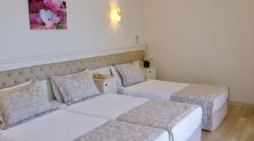 HAWAII HOTEL