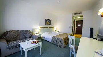 Helena Park - Ultra All inclusive