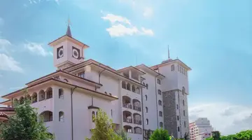 Helena Sands Hotel