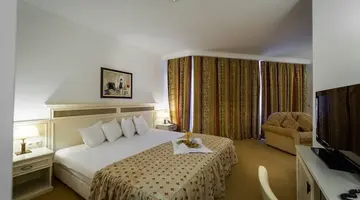 Helena Sands Hotel