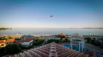 Helena Sands Hotel