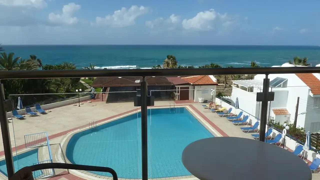 Helios Bay Hotel Apartments
