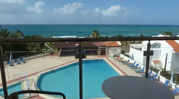Helios Bay Hotel Apartments