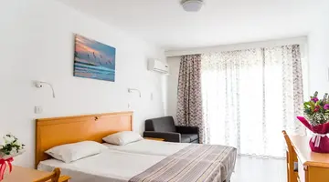 Helios Bay Hotel Apartments