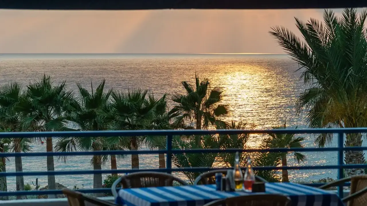 Helios Bay Hotel Apartments