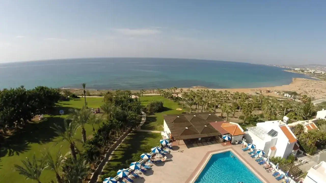 Helios Bay Hotel Apartments
