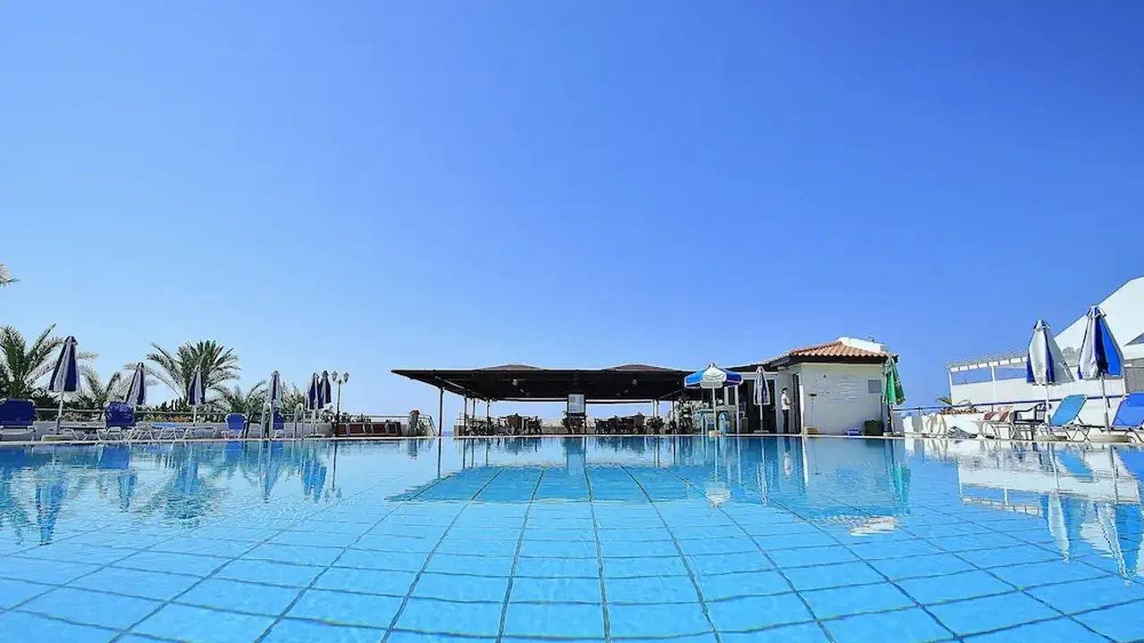 Helios Bay Hotel Apartments