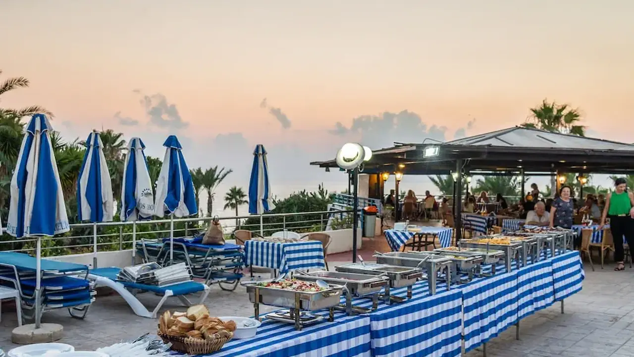 Helios Bay Hotel Apartments