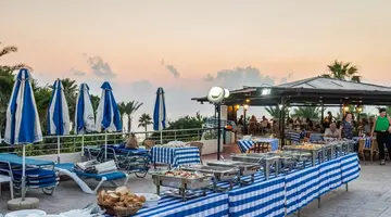 Helios Bay Hotel Apartments