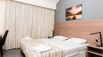 Helios Bay Hotel Apartments