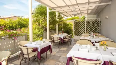 HELIOS HOTEL