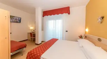 HELIOS HOTEL