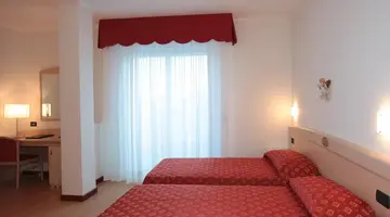 HELIOS HOTEL
