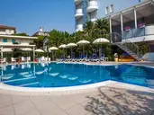 HELIOS HOTEL