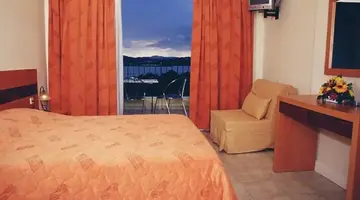 HELLINIS HOTEL