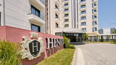 HENRY RESORT AND SPA