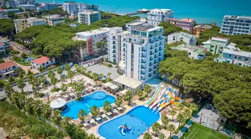 HENRY RESORT AND SPA