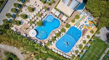 HENRY RESORT AND SPA