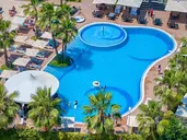HENRY RESORT AND SPA