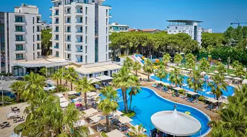 HENRY RESORT AND SPA