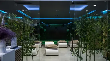 Henry Resort & SPA