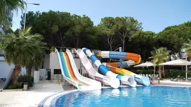 Henry Resort & SPA