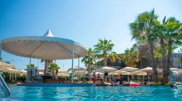 Henry Resort & SPA