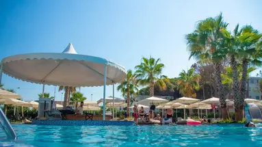 Henry Resort & SPA