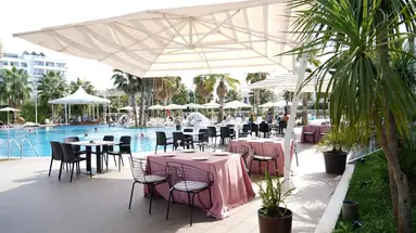 Henry Resort & SPA