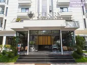Henry Resort
