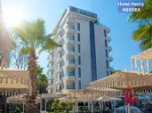 Henry Resort