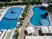 Henry Resort