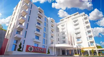 Henry Resort