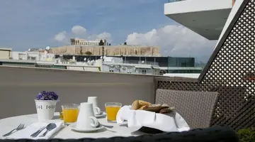 Hera Hotel