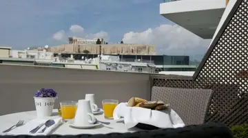 Hera Hotel
