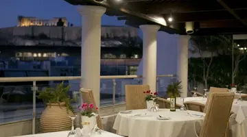 Hera Hotel