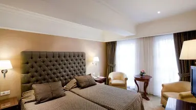 Hera Hotel