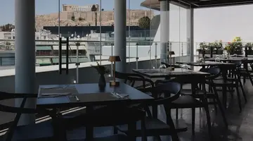 Hera Hotel