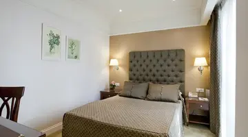 Hera Hotel