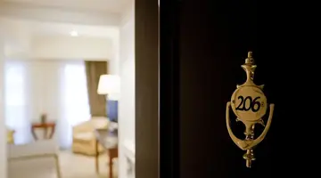 Hera Hotel