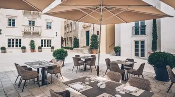 Heritage Grand Perast