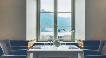 Heritage Grand Perast