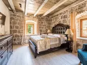 Heritage Palace Varos